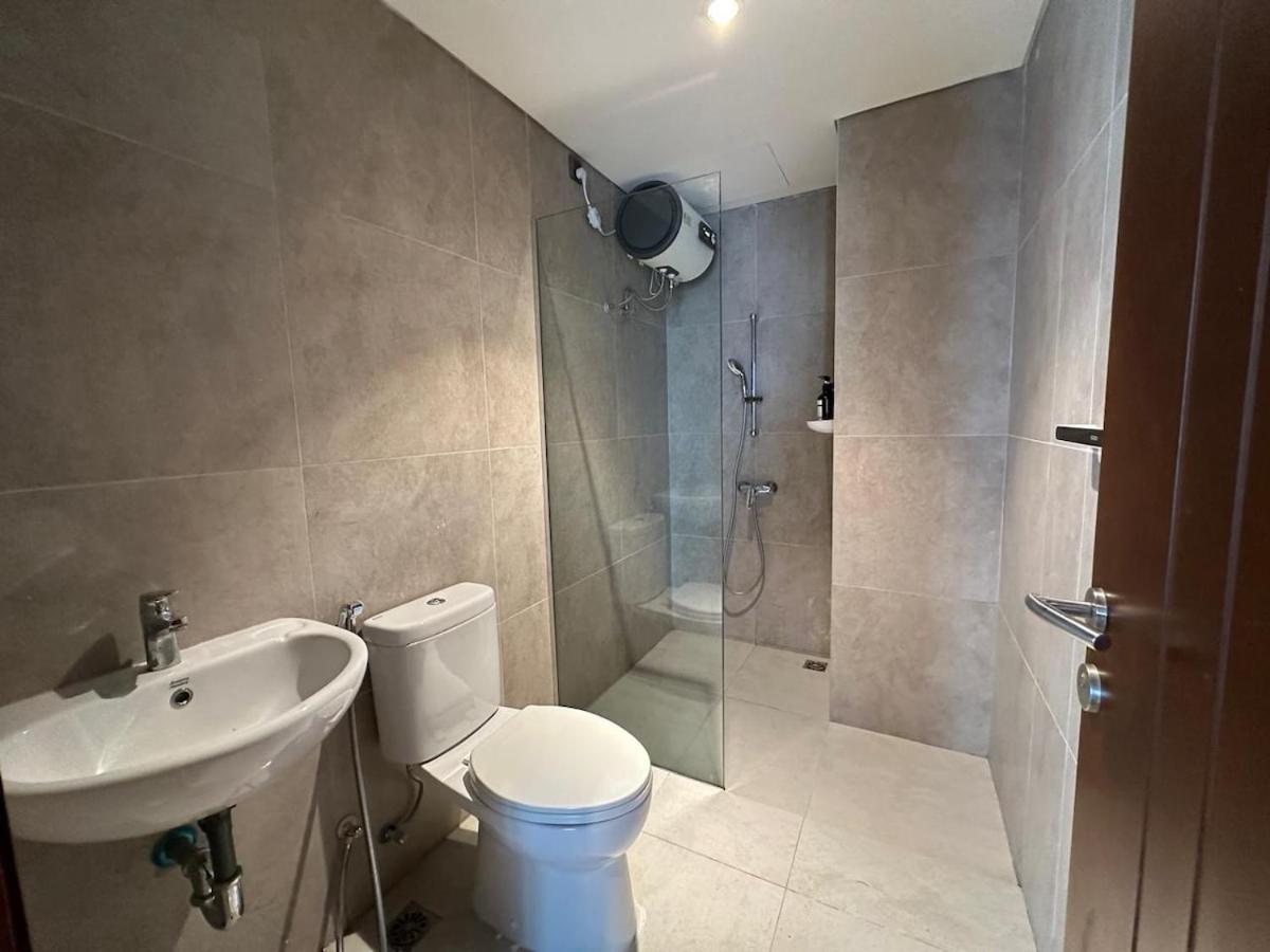 Emmaus Luxury 2 Bedroom Apartment Seaview Batam Exterior foto